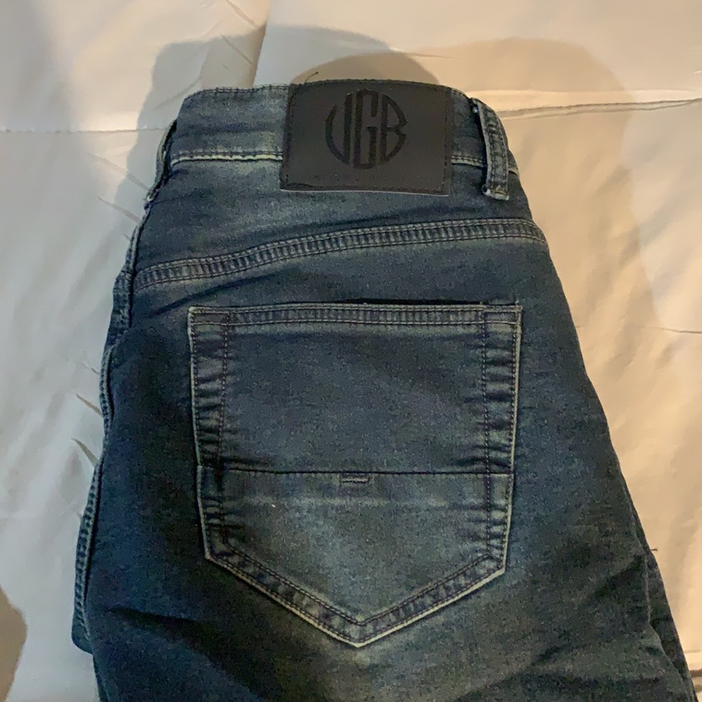 Never Worn - image 3